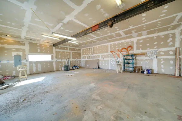 Professional Drywall and Rendering Services